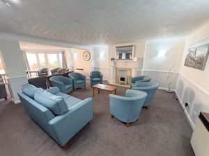 Photo 8- click for photo gallery